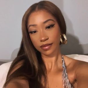 Meet your Posher, Imani